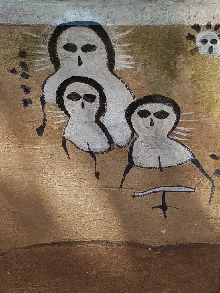I don't think this is official park artwork. Are they birds? Or the spirits of bipedal mammals who didn't move fast enough?